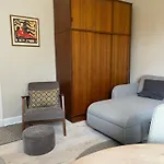 Lovely In Charming Town House 阿森斯