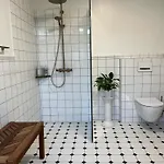 Lejlighed Lovely In Charming Town House Assens