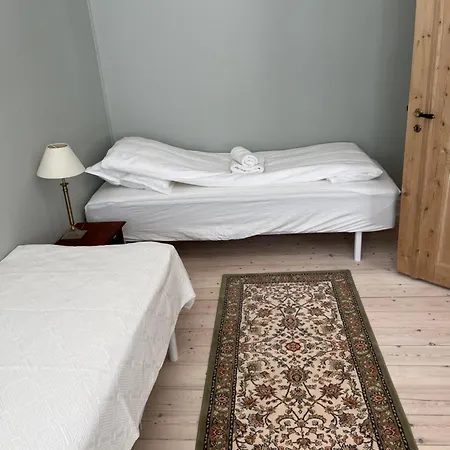 Lovely In Charming Town House Lejlighed