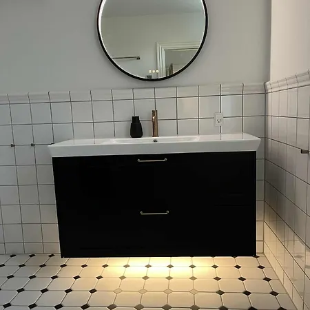 Lovely In Charming Town House * Assens